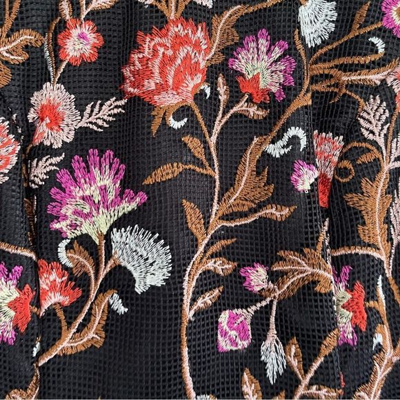 White House Black Market Embroidered Floral Sheath Dress - Picture 7 of 8